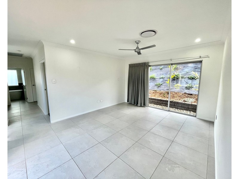 19 Rossmann Road, Smithfield QLD 4878