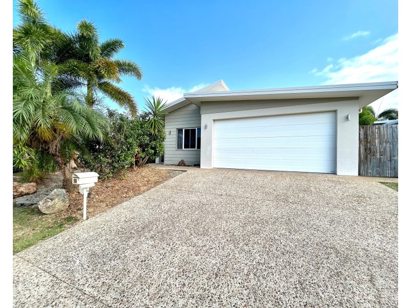 10 Sandridge Way, Smithfield QLD 4878