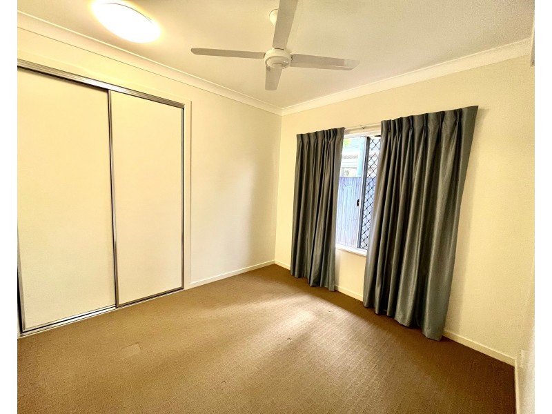 10 Sandridge Way, Smithfield QLD 4878