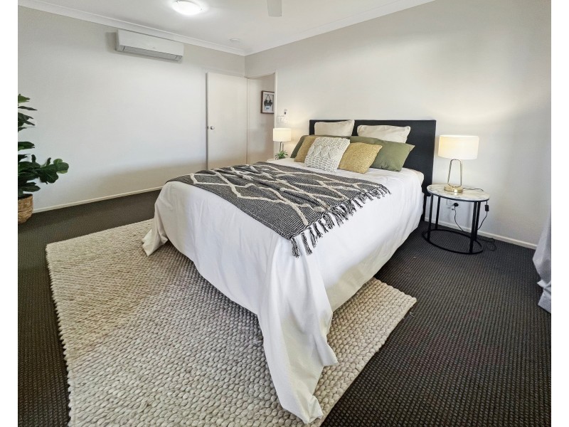 6 Barcoo Close, Bentley Park QLD 4869