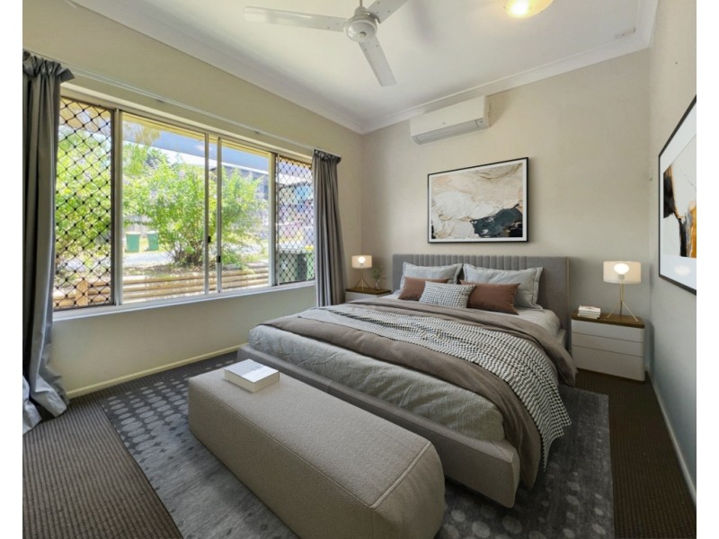 6 Barcoo Close, Bentley Park QLD 4869