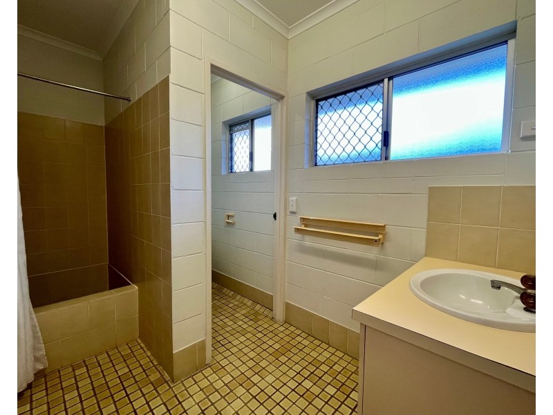 12/71-73 Moore Street, Trinity Beach QLD 4879