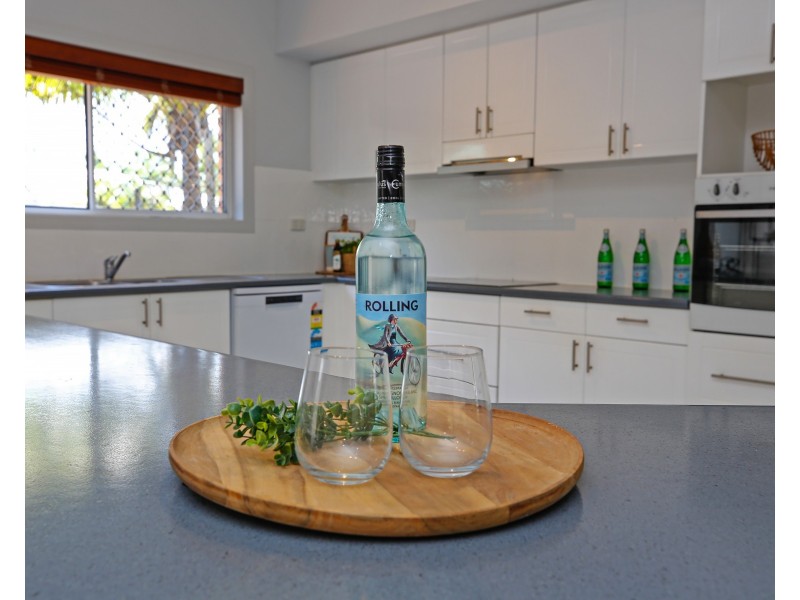 5 Pellowe Street, Clifton Beach QLD 4879