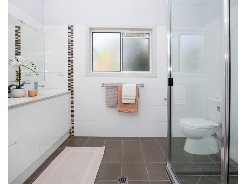 5 Pellowe Street, Clifton Beach QLD 4879