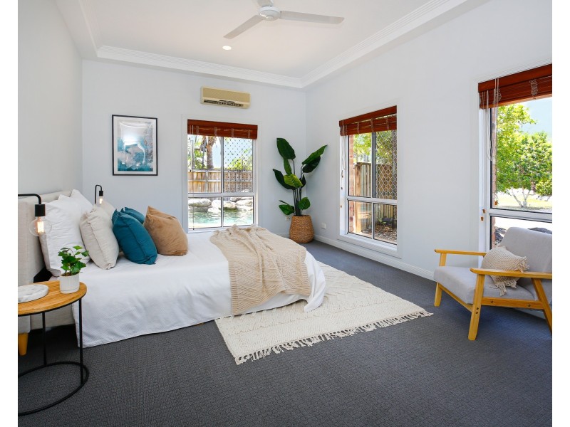 5 Pellowe Street, Clifton Beach QLD 4879