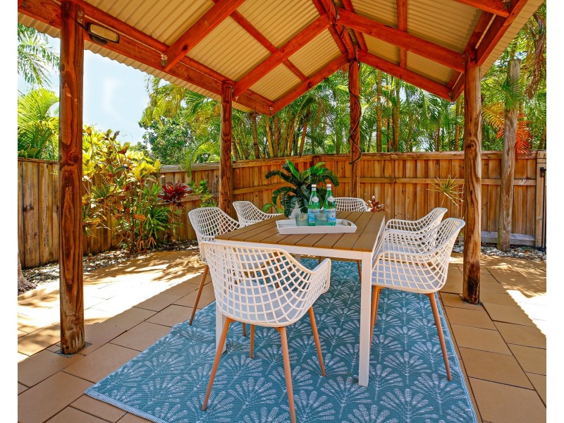 5 Pellowe Street, Clifton Beach QLD 4879