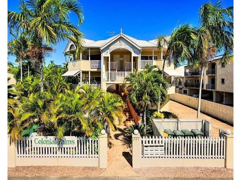 10/201-203 Mcleod Street, Cairns North QLD 4870