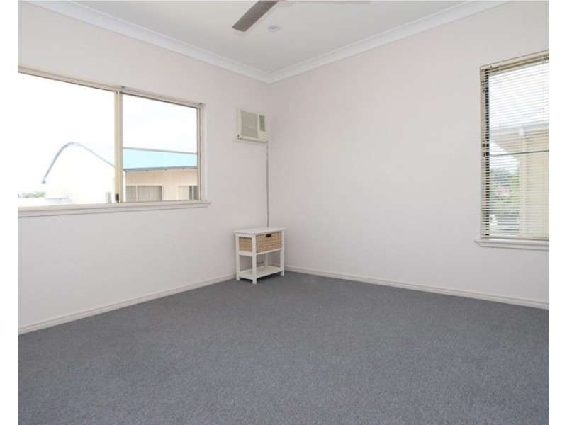 10/201-203 Mcleod Street, Cairns North QLD 4870