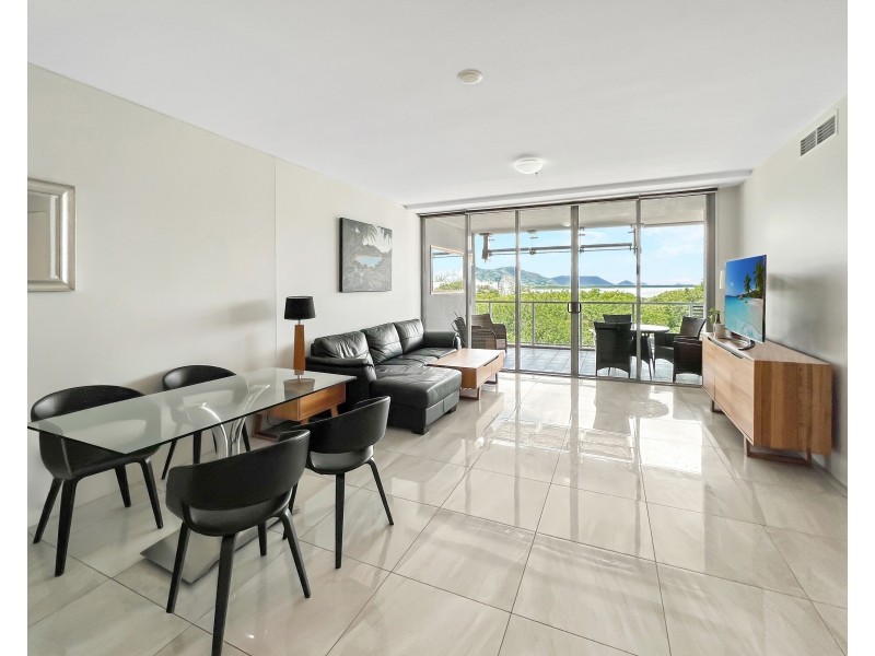 33/1 Marlin Parade, Cairns City QLD 4870