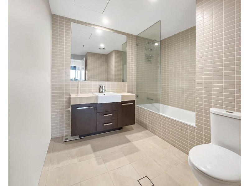 33/1 Marlin Parade, Cairns City QLD 4870