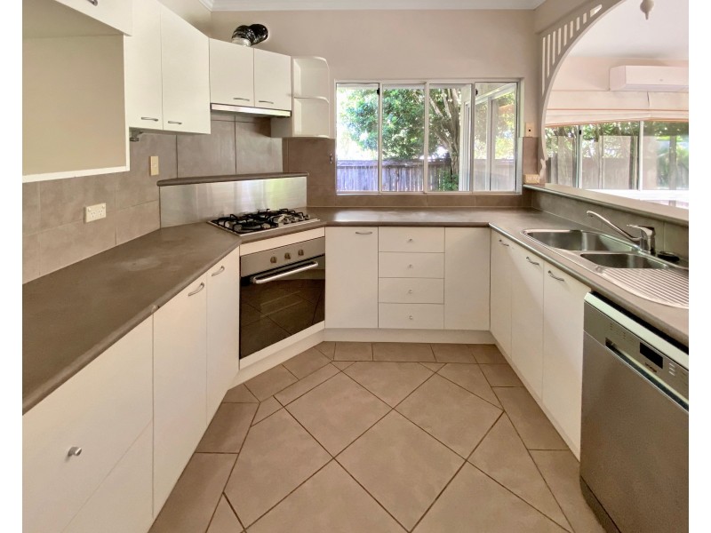 1 Leafwing Close, Mount Sheridan QLD 4868