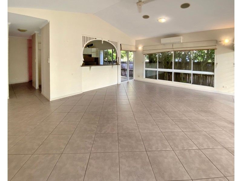 1 Leafwing Close, Mount Sheridan QLD 4868
