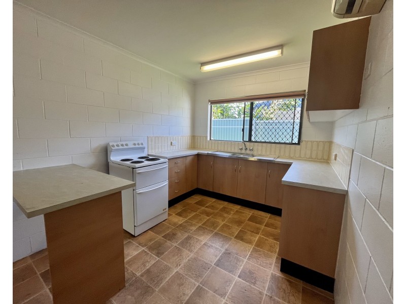1/30 Armbrust Street, Manoora QLD 4870