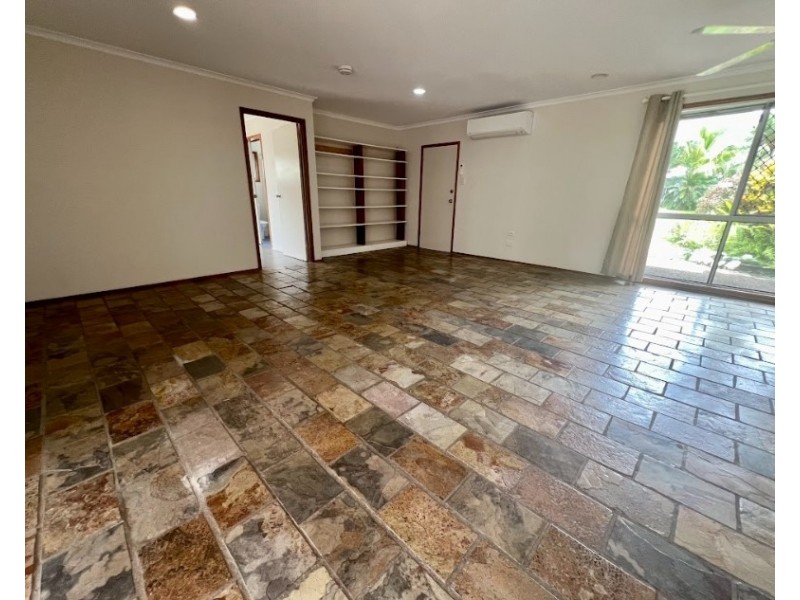 16 Eddy Street, Clifton Beach QLD 4879