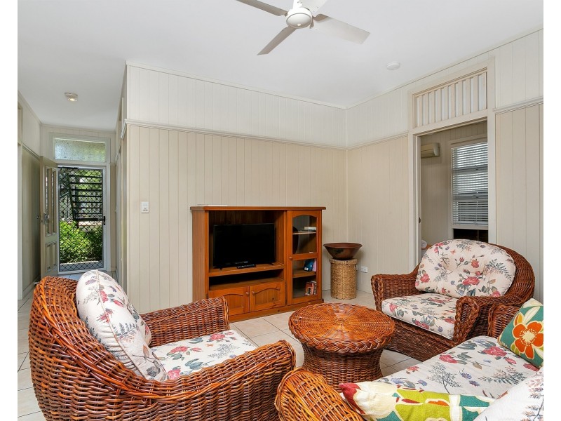 4/9 Grimshaw Street, Parramatta Park QLD 4870