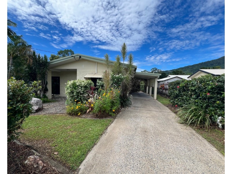 21 Stanton Road, Smithfield QLD 4878