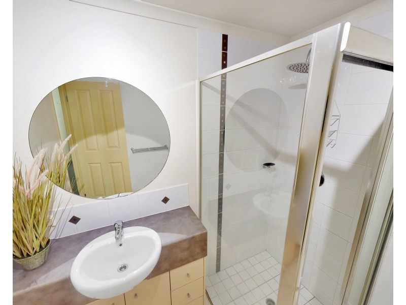 2/199 Kamerunga Road, Freshwater QLD 4870