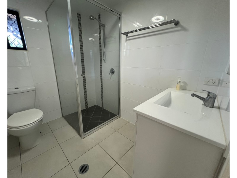 14 Fraser Close, Kanimbla QLD 4870