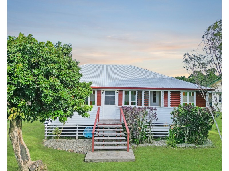 7 Reed Street, Edmonton QLD 4869