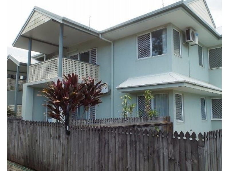 1/217 Mccoombe Street, Bungalow QLD 4870