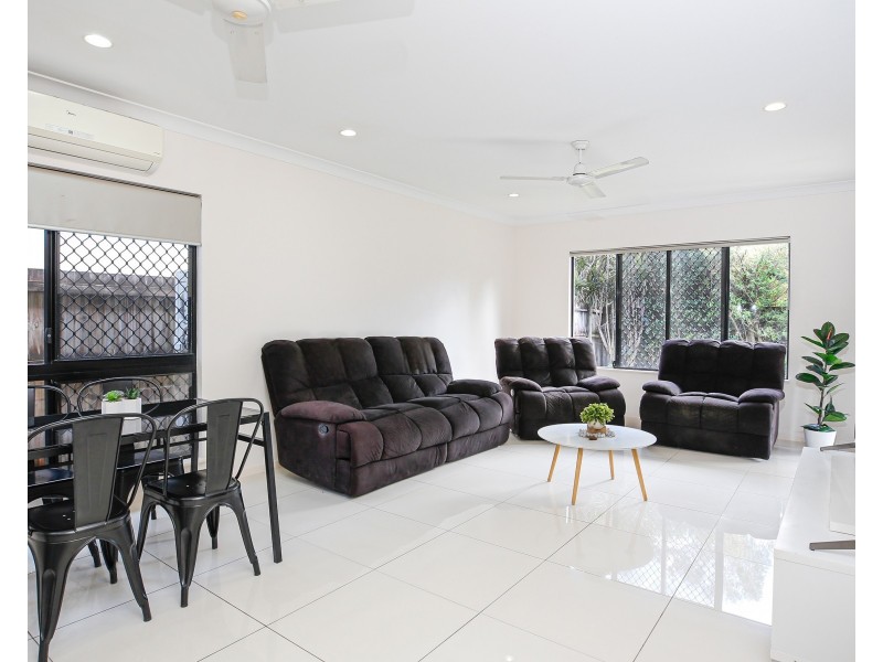 18 Ewan Glen, Trinity Park QLD 4879