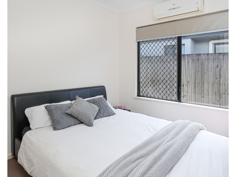 18 Ewan Glen, Trinity Park QLD 4879