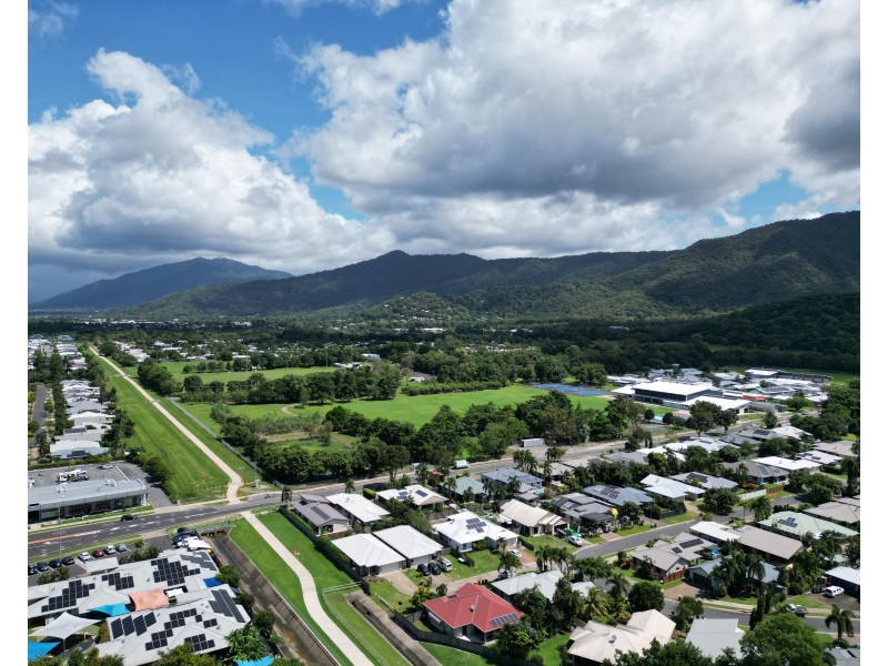 18 Ewan Glen, Trinity Park QLD 4879