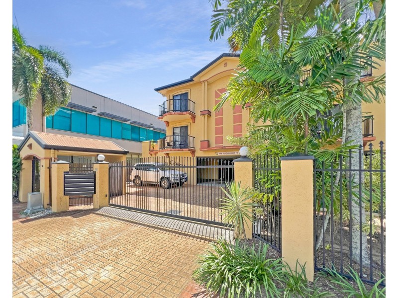 13/108 McLeod Street, Cairns City QLD 4870