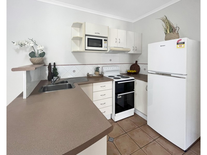 13/108 McLeod Street, Cairns City QLD 4870