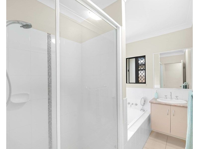 1/4 Michelia Street, Palm Cove QLD 4879