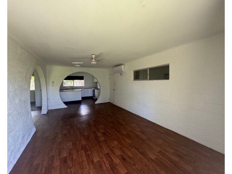 2/45 Trinity Beach Rd, Trinity Beach QLD 4879