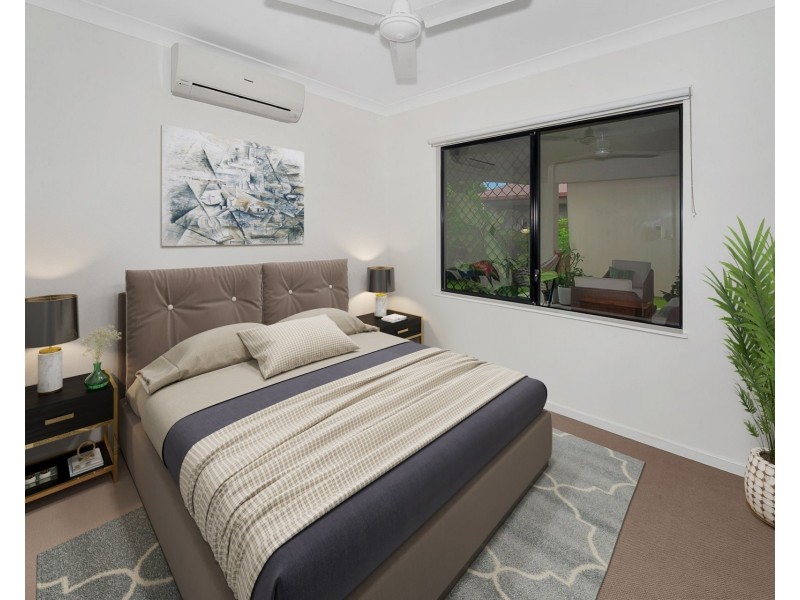 12 Singleton Close, Smithfield QLD 4878