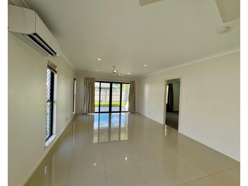 12 Marrabah Avenue, Smithfield QLD 4878