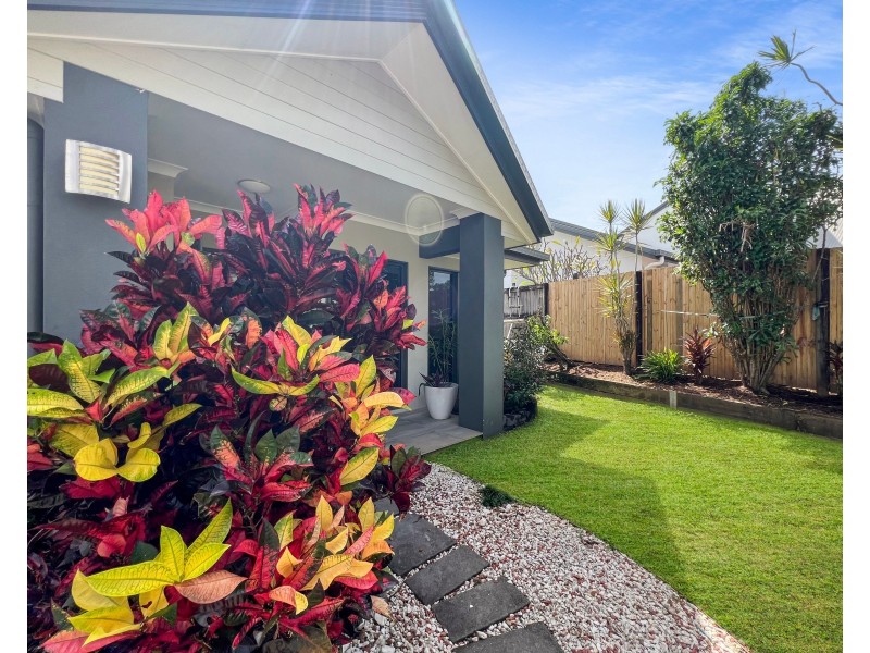38 Seaways Street, Trinity Beach QLD 4879
