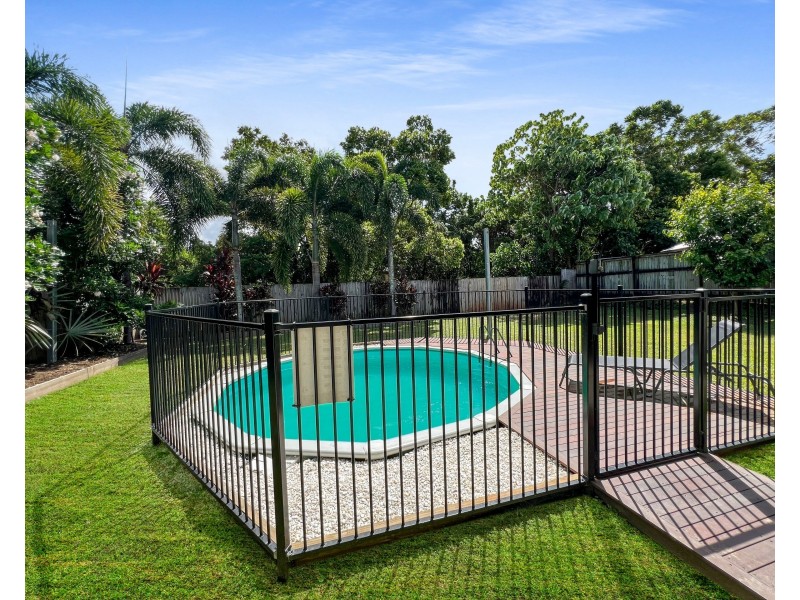 38 Seaways Street, Trinity Beach QLD 4879