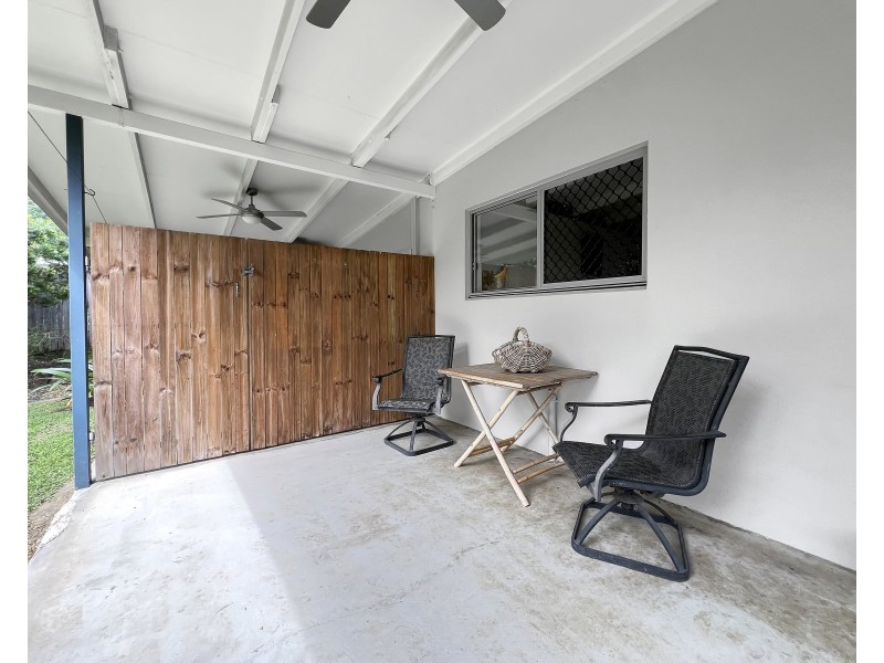 5 Boroko Close, Trinity Beach QLD 4879