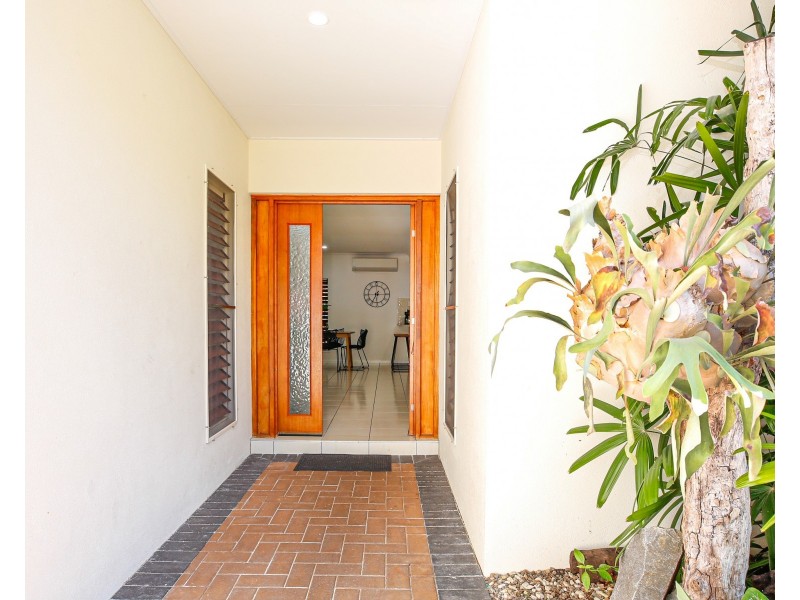 9 Orton Avenue, Kewarra Beach QLD 4879