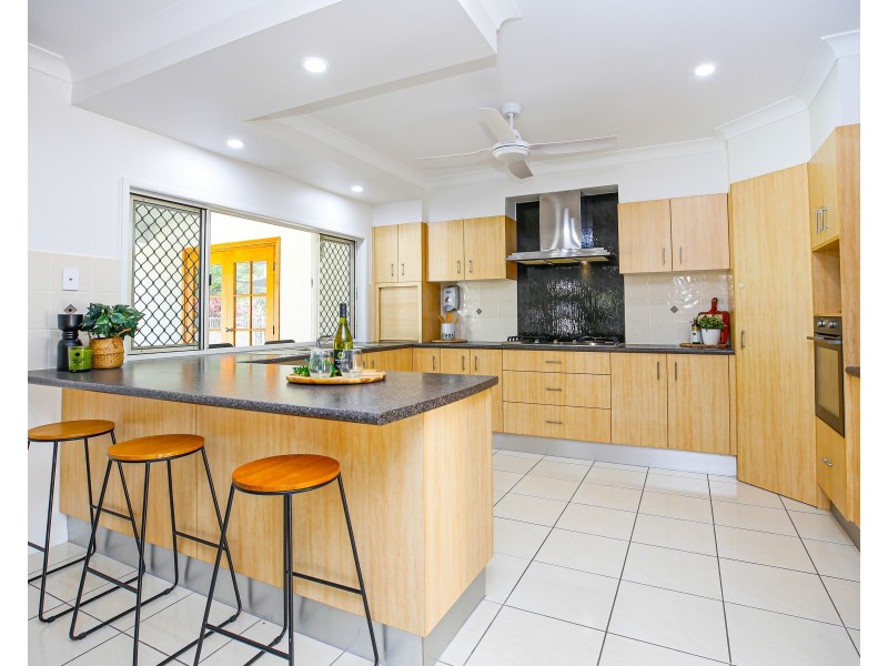 9 Orton Avenue, Kewarra Beach QLD 4879