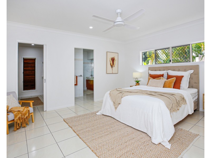 9 Orton Avenue, Kewarra Beach QLD 4879