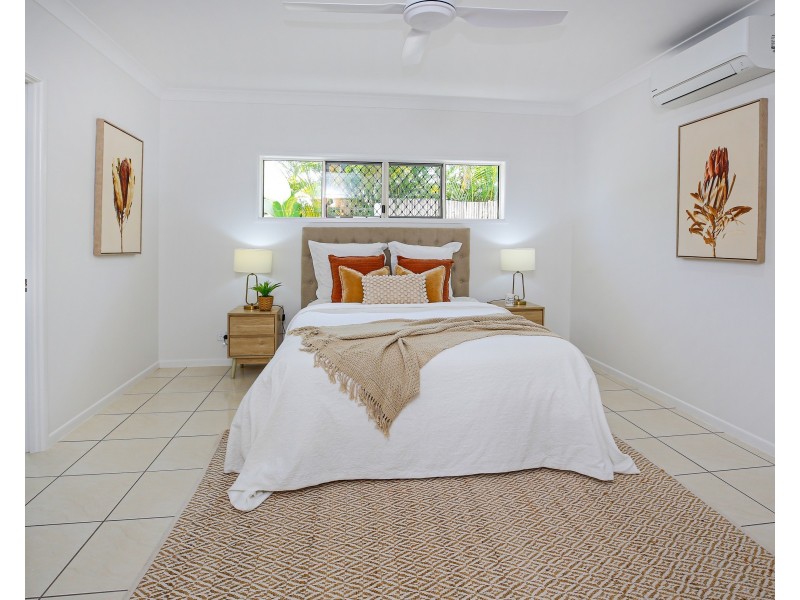 9 Orton Avenue, Kewarra Beach QLD 4879