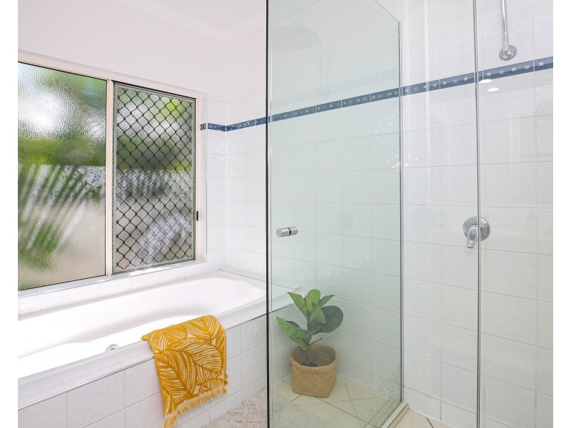 9 Orton Avenue, Kewarra Beach QLD 4879