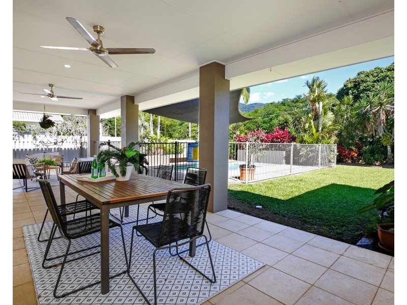 9 Orton Avenue, Kewarra Beach QLD 4879