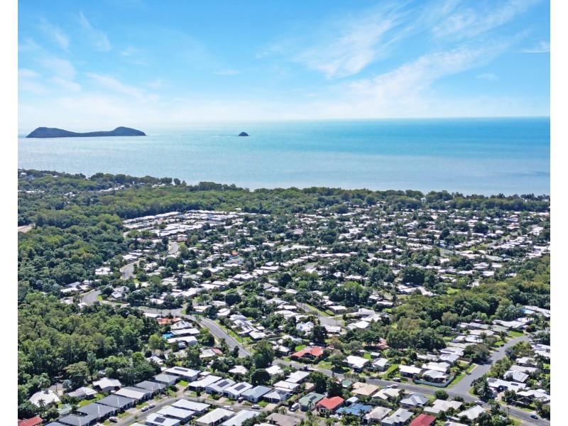 9 Orton Avenue, Kewarra Beach QLD 4879