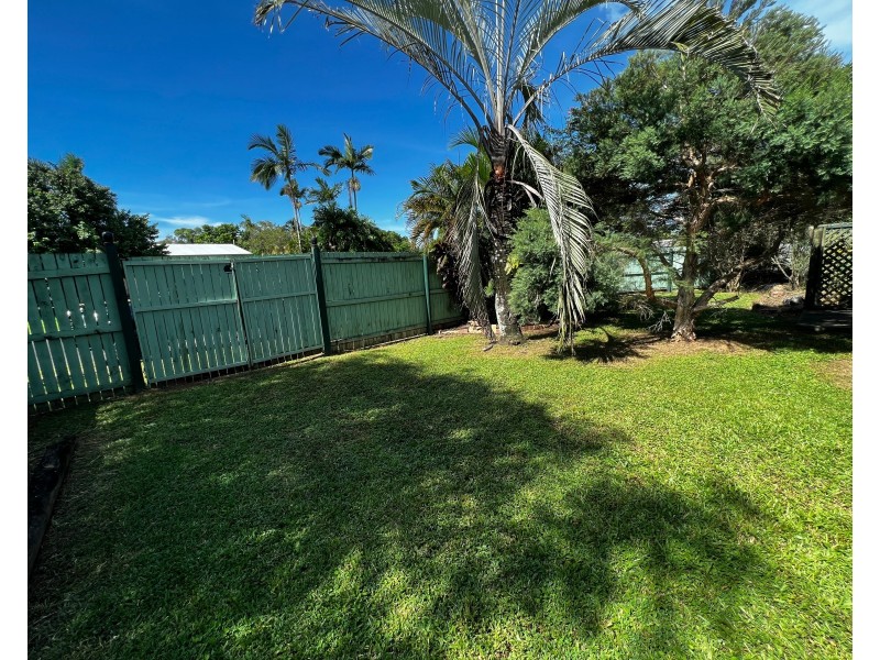 19 Cumberland Avenue, Smithfield QLD 4878