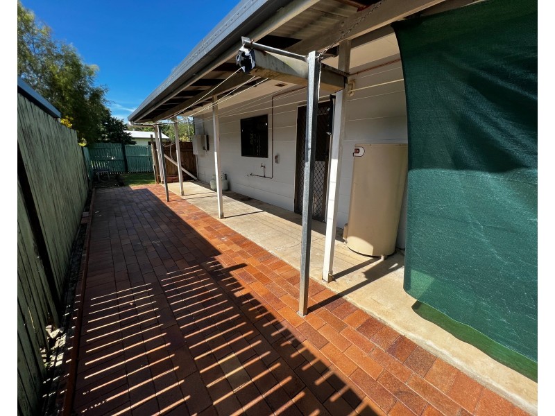 19 Cumberland Avenue, Smithfield QLD 4878