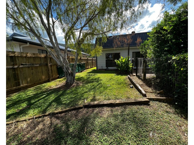 19 Cumberland Avenue, Smithfield QLD 4878