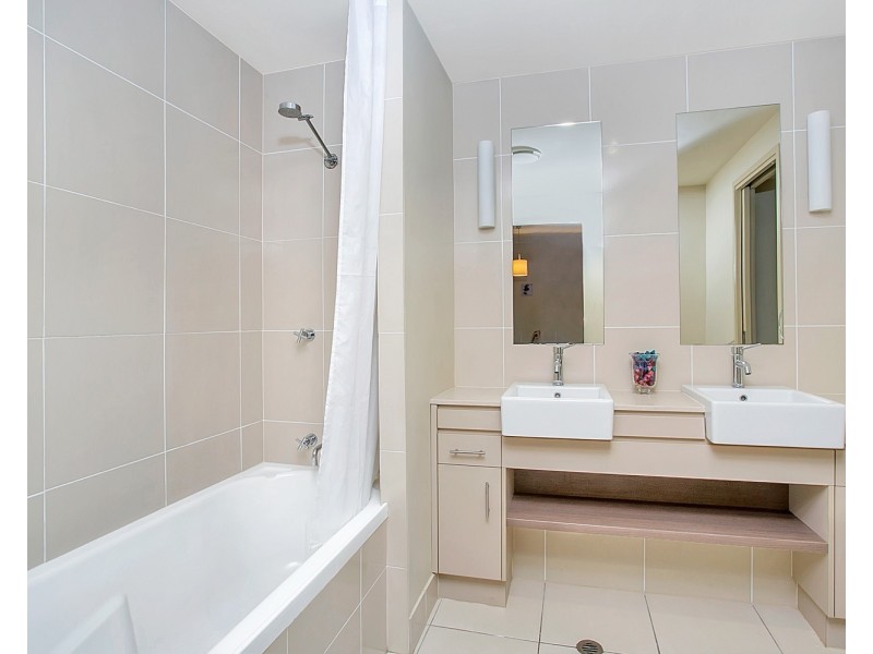 101/12-21 Gregory Street, Westcourt QLD 4870