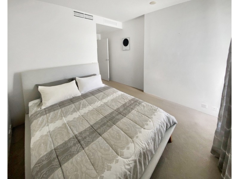25/1 Marlin Parade, Cairns City QLD 4870