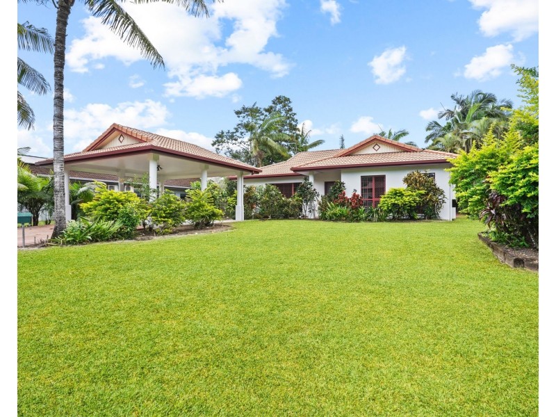 9 Greenford Close, Brinsmead QLD 4870