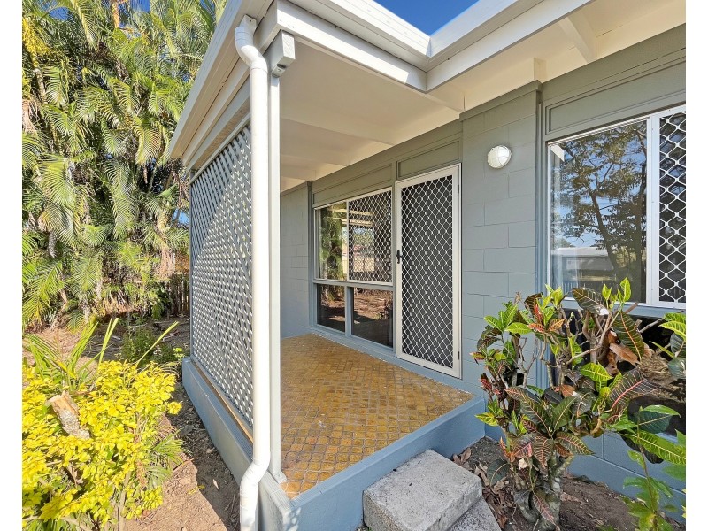 67 Birch Street, Manunda QLD 4870